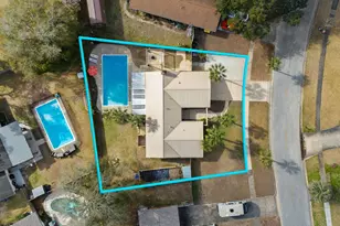 676 NE Merioneth Dr NE, Fort Walton Beach, FL 32547 - Photo 40