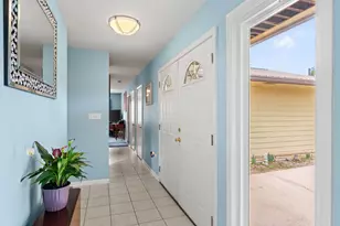 676 NE Merioneth Dr NE, Fort Walton Beach, FL 32547 - Photo 4