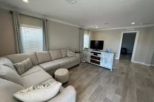 64 Red Drum Dr, Freeport, FL 32439 - Photo 2