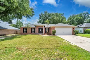 607 Affirmed Ct, Crestview, FL 32539 - Photo 2