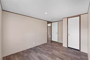 265 E Michaelangelo Road E, Defuniak Springs, FL 32433 - Photo 16