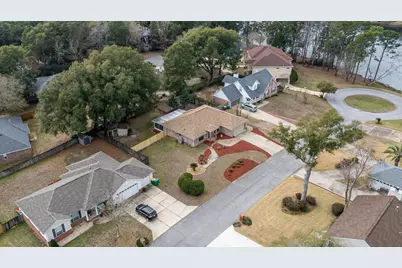 609 W Lynn Brook W, Crestview, FL 32539 - Photo 48