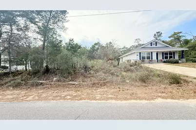 1915 America Avenue, Gulf Breeze, FL 32563 - Photo 2