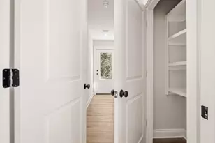 565 W Violet Ln W, Defuniak Springs, FL 32433 - Photo 10