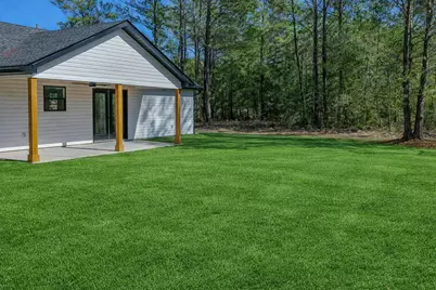 565 W Violet Lane W, Defuniak Springs, FL 32433 - Photo 2