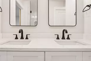 565 W Violet Ln W, Defuniak Springs, FL 32433 - Photo 18