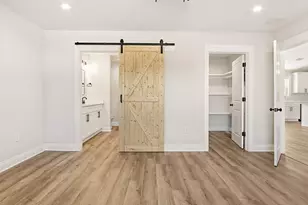 565 W Violet Ln W, Defuniak Springs, FL 32433 - Photo 14