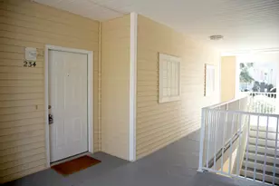 1501 N Partin Dr N, Niceville, FL 32578 - Photo 2