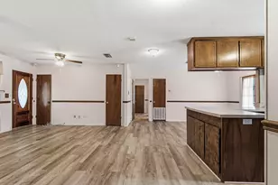 23203 N US Hwy 331 N, Laurel Hill, FL 32567 - Photo 2