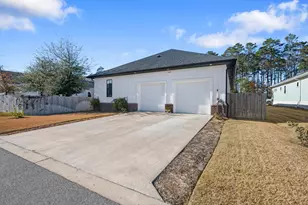 405 Sweetgrass Ln, Niceville, FL 32578 - Photo 50