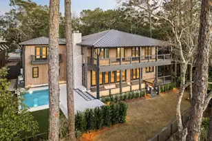 613 Eden Dr, Point Washington, FL 32459 - Photo 1