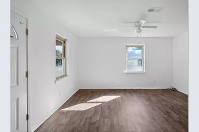 1101 W Jordan Street W, Pensacola, FL 32501 - Photo 10