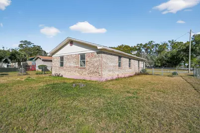 1101 W Jordan Street W, Pensacola, FL 32501 - Photo 4