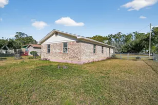 1101 W Jordan Street W, Pensacola, FL 32501 - Photo 4