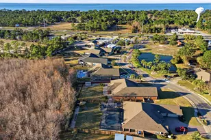 1689 Woodlawn Way, Gulf Breeze, FL 32563 - Photo 74