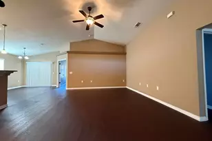 233 Croft Cir, Crestview, FL 32536 - Photo 6