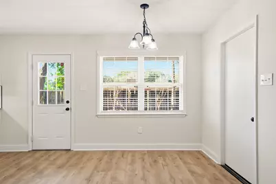 268 NW Briarwood Circle NW, Fort Walton Beach, FL 32548 - Photo 8