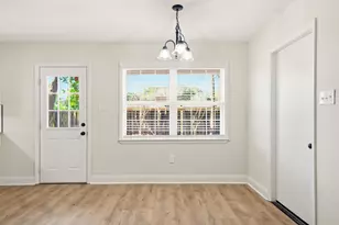 268 NW Briarwood Circle NW, Fort Walton Beach, FL 32548 - Photo 8