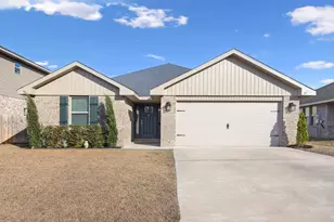 109 Ridgeway Cir, Crestview, FL 32536 - Photo 1
