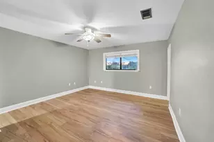 310 N Cedar Ave N, Niceville, FL 32578 - Photo 34