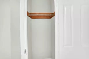 310 N Cedar Ave N, Niceville, FL 32578 - Photo 8