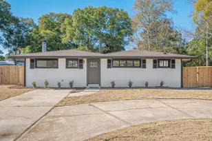 118 NE Ferry Road NE, Fort Walton Beach, FL 32548 - Photo 1