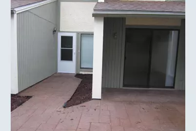 800 Bay Drive #APT 7, Niceville, FL 32578 - Photo 1