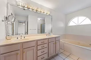 1569 Meadowbrook Ct, Niceville, FL 32578 - Photo 20