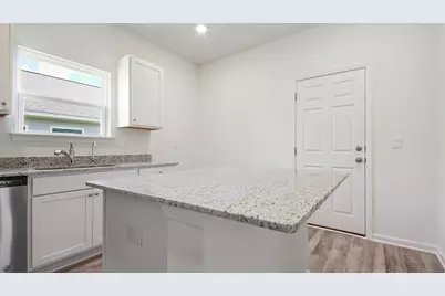 205 Huckleberry Street, Freeport, FL 32439 - Photo 10