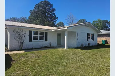 600 Burgundy Lane, Fort Walton Beach, FL 32547 - Photo 2