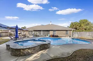 1542 Woodlawn Way, Gulf Breeze, FL 32563 - Photo 52