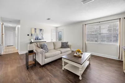 207 NW Martisa Road NW, Fort Walton Beach, FL 32548 - Photo 8