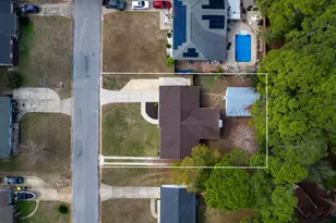 207 NW Martisa Road NW, Fort Walton Beach, FL 32548 - Photo 4