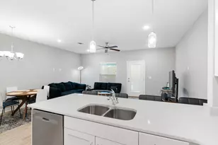 319 Carmel Dr, Fort Walton Beach, FL 32547 - Photo 10