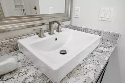 423 Marquette Street, Valparaiso, FL 32580 - Photo 28