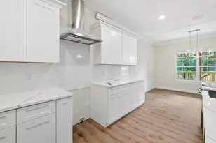 423 Marquette St, Valparaiso, FL 32580 - Photo 22