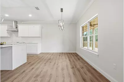 423 Marquette Street, Valparaiso, FL 32580 - Photo 16