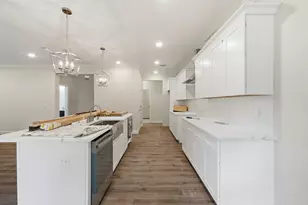 423 Marquette St, Valparaiso, FL 32580 - Photo 18