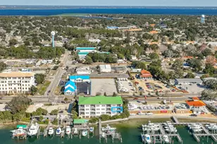 602 Harbor Blvd, Destin, FL 32541 - Photo 2