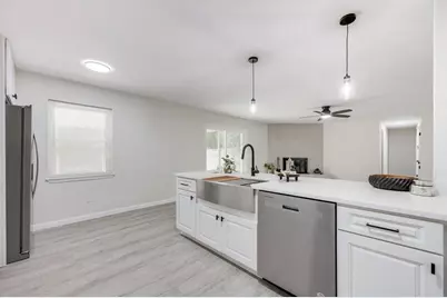 6089 W Dogwood Drive W, Crestview, FL 32536 - Photo 14