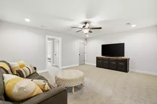 5665 Oak Hvn Ln, Gulf Breeze, FL 32563 - Photo 22