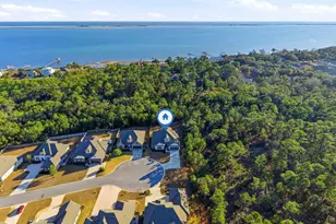 5665 Oak Hvn Ln, Gulf Breeze, FL 32563 - Photo 2