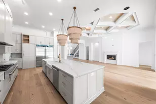 303 Golfridge Dr, Watersound, FL 32461 - Photo 10