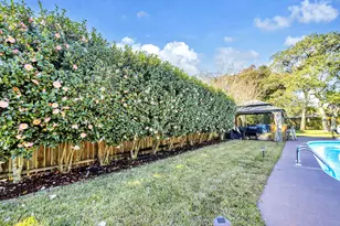 101 Newcastle Cir, Fort Walton Beach, FL 32547 - Photo 8