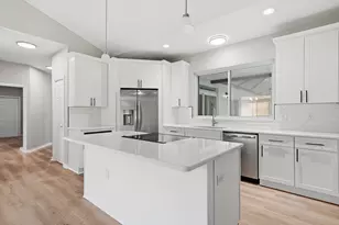 6814 Tidewater Dr, Navarre, FL 32566 - Photo 1