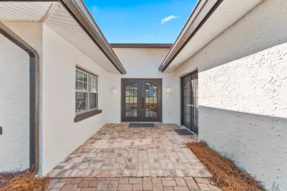 8817 N Lagoon Drive N, Panama City Beach, FL 32408 - Photo 2