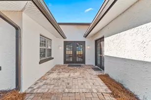 8817 N Lagoon Dr N, Panama City Beach, FL 32408 - Photo 2