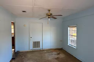 210 Sidney Ave, Defuniak Springs, FL 32433 - Photo 6