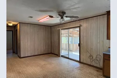 210 Sidney Avenue, Defuniak Springs, FL 32433 - Photo 14