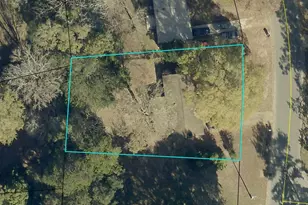 215 Jones Rd, Crestview, FL 32536 - Photo 10